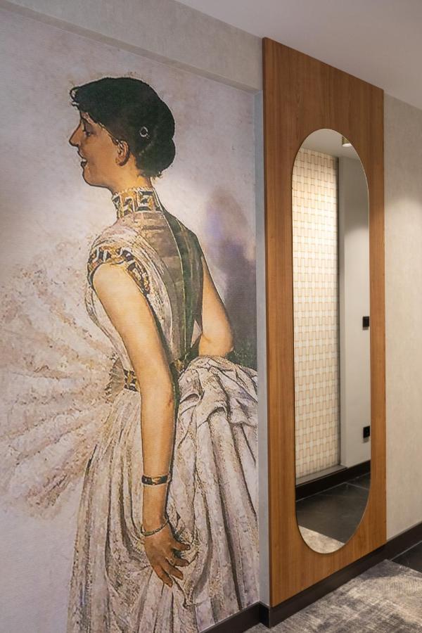 Aparthotel Art Boutique à Cracovie Extérieur photo The painting in the hotel