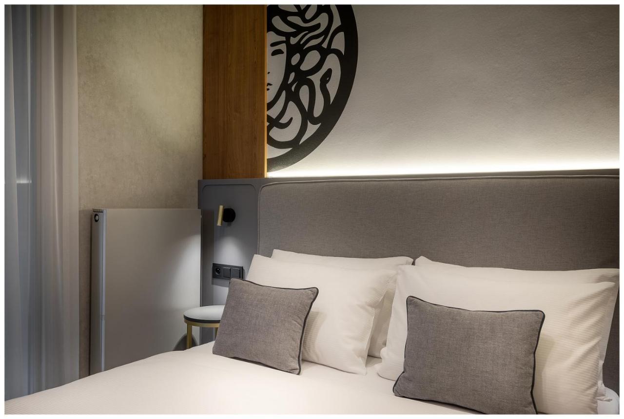 Aparthotel Art Boutique à Cracovie Extérieur photo A room at the hotel